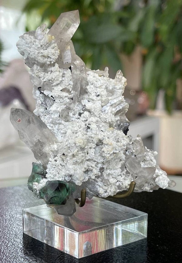 Groene Fluoriet en Kwarts op Veldspaat uit Namibië ruw, medium