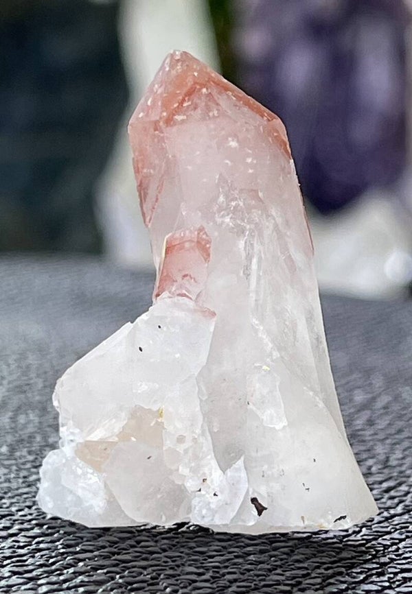 Lemurische Hematietkwarts punt uit Madagaskar, klein