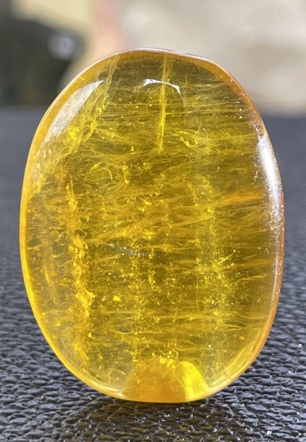 Honing Calciet knuffelsteen plat