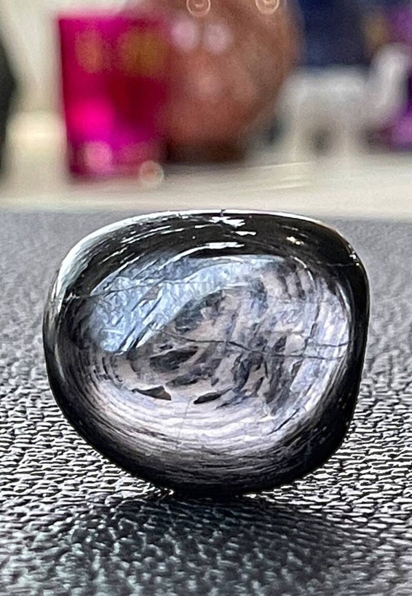 Hyperstheen knuffelsteen plat, klein