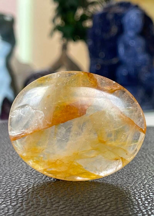Golden Healer handsteen, medium