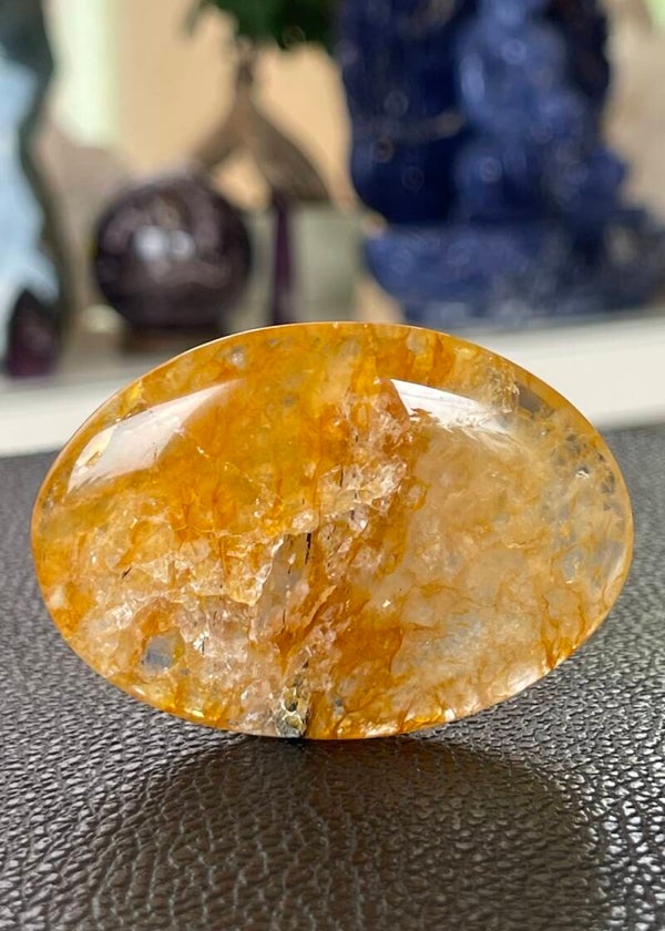 Golden Healer handsteen, medium