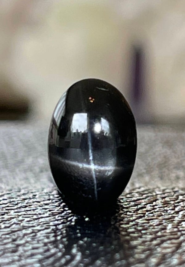 Black Star of Ster Diopsiet edelsteen cabochon ovaal, klein