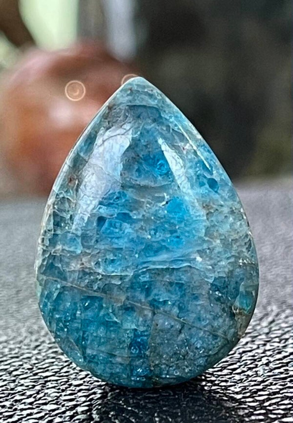 Apatiet edelsteen cabochon druppel, medium