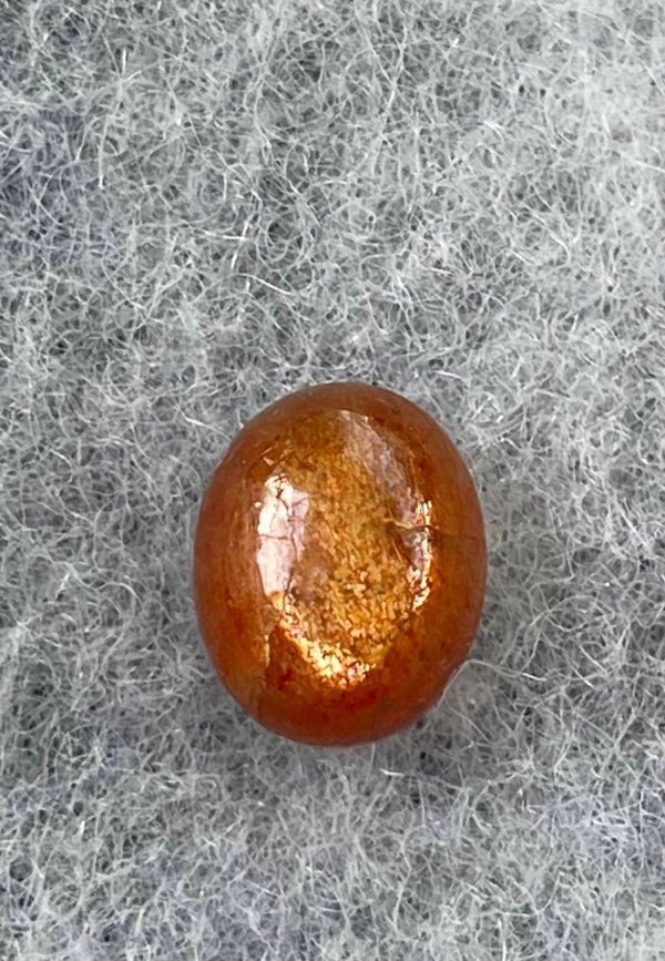 Zonnesteen edelsteen cabochon ovaal, klein