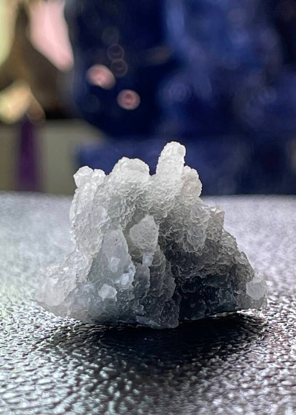 Chalcedoon uit India ruw, klein
