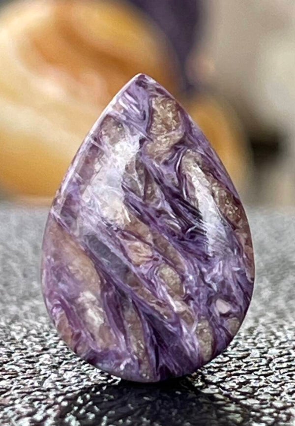 Charoiet edelsteen cabochon druppel, medium