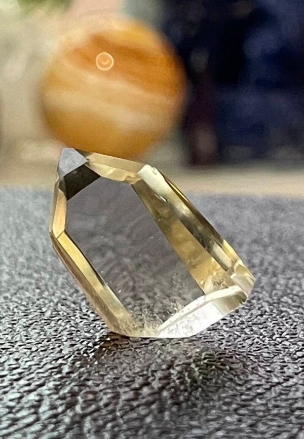 Citrien punt uit Brazilië, gepolijst