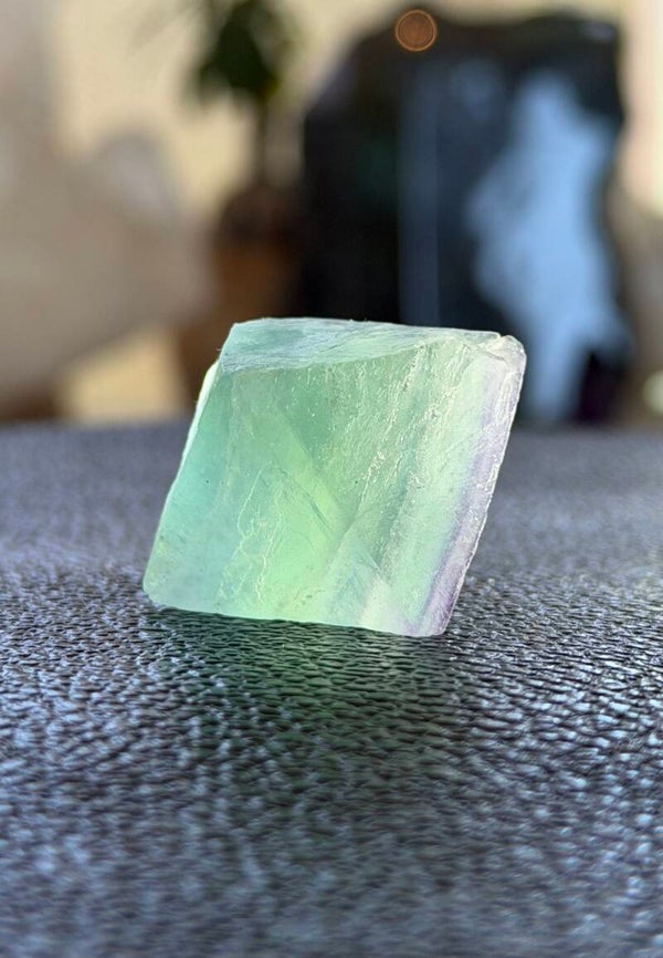 Groene Fluoriet octaëder uit China ruw, medium