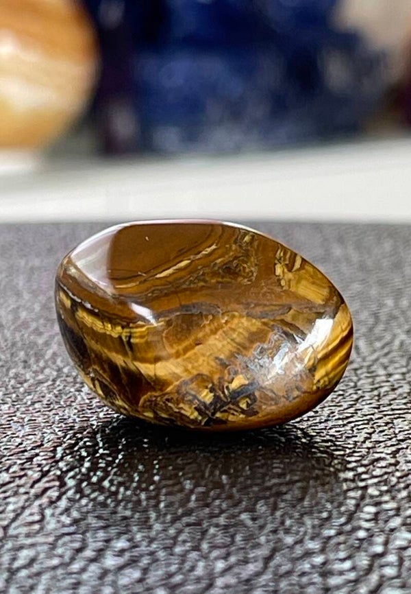 Tijgeroog trommelsteen