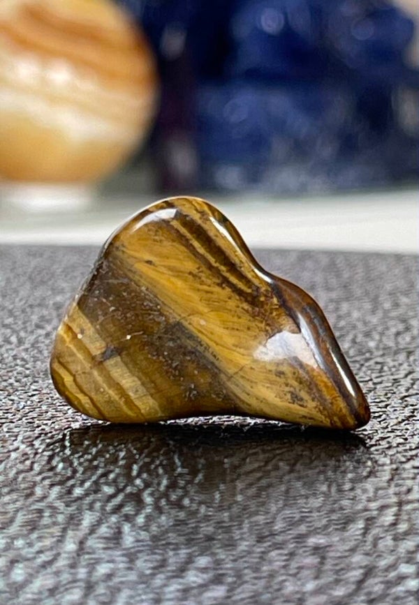 Tijgeroog trommelsteen