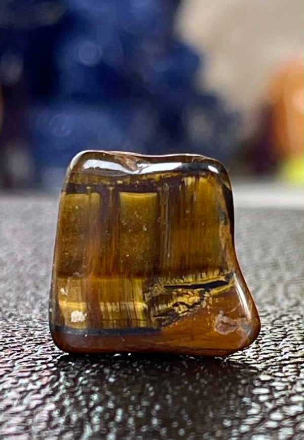 Tijgeroog trommelsteen