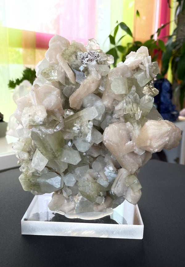 Apofylliet met Stilbiet ruw uit India groot