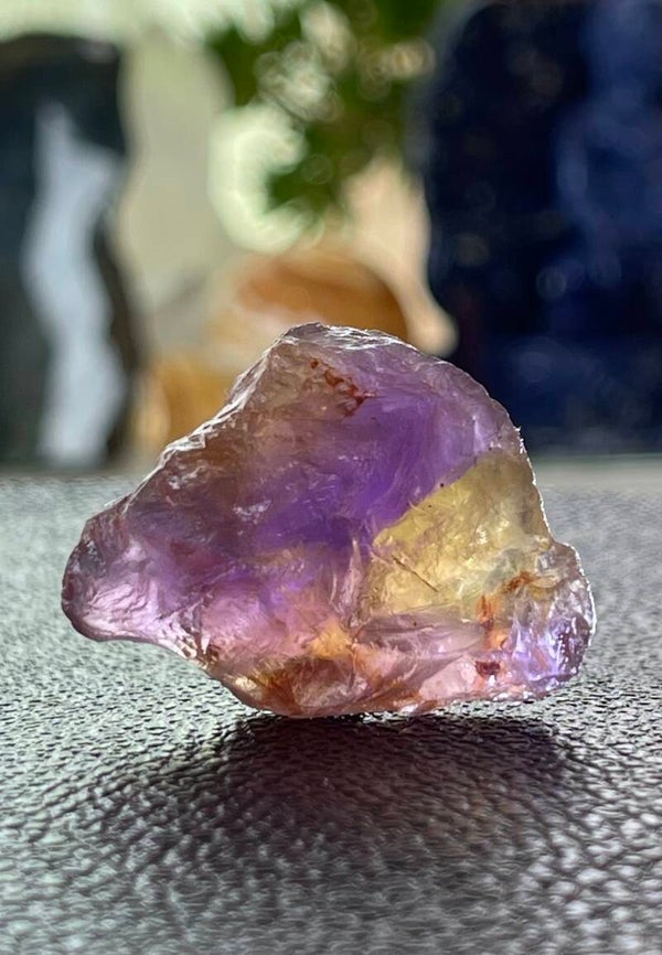 Ametrien uit Bolivia ruw, klein