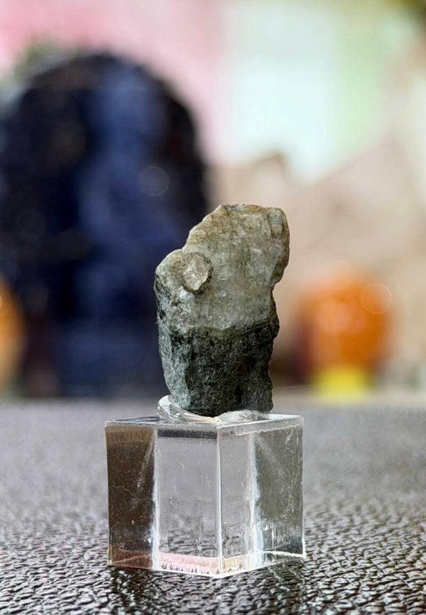 Diamant op matrix uit Zuid-Afrika ruw, klein