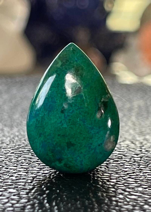 Chrysocolla edelsteen cabochon druppel, medium
