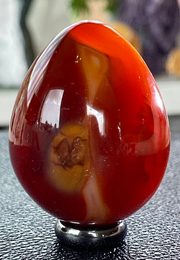 Carneool ei uit Madagaskar, medium-groot 6cm