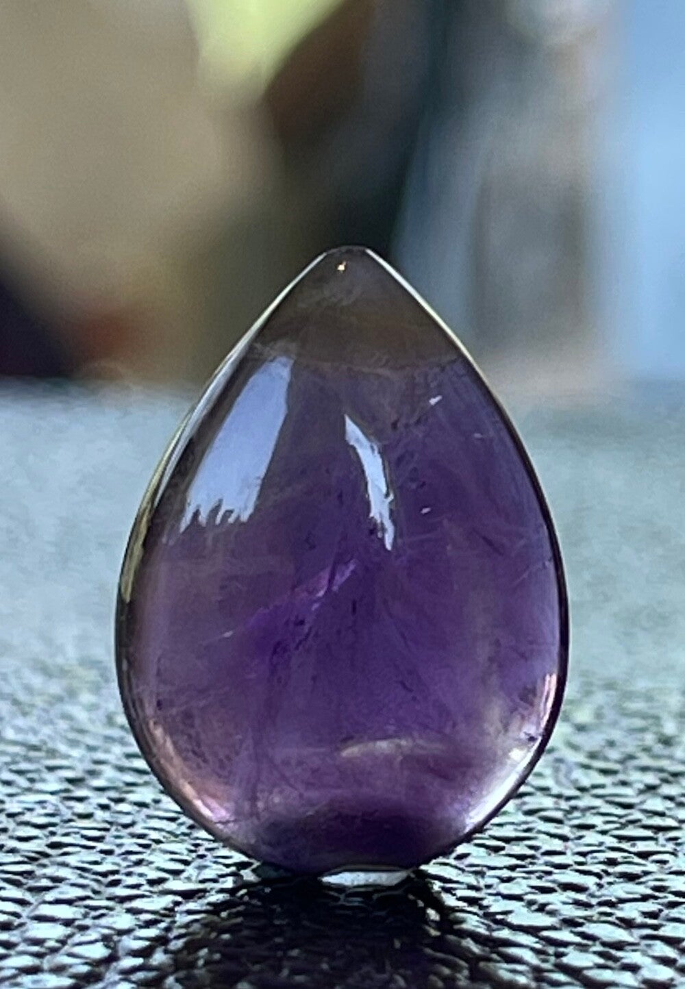 Amethist edelsteen cabochon druppel, medium