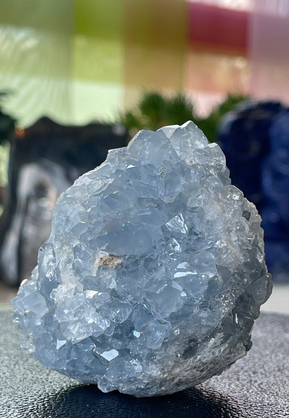 Celestien uit Madagaskar ruw, medium
