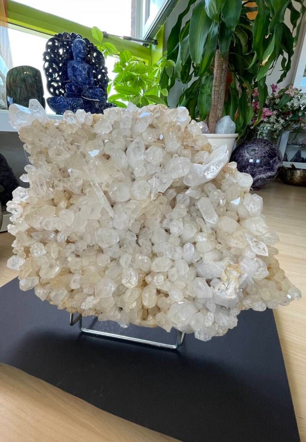 Bergkristal cluster punten uit Brazilië ruw, heel groot