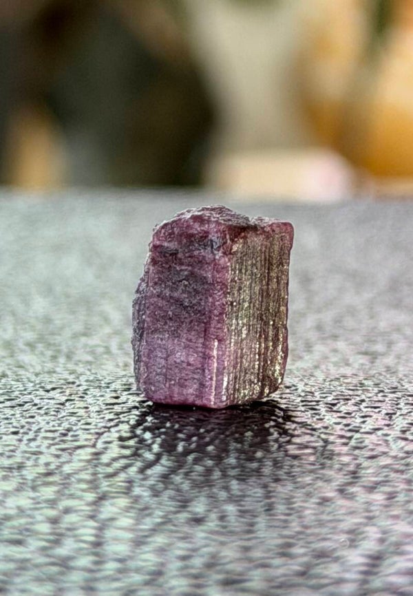 Roze Toermalijn uit Brazilië ruw, klein