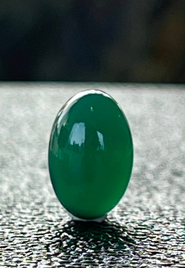 Groene Onyx edelsteen cabochon ovaal, klein