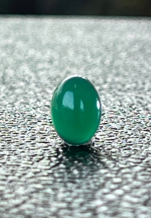 Groene Onyx edelsteen cabochon ovaal, klein