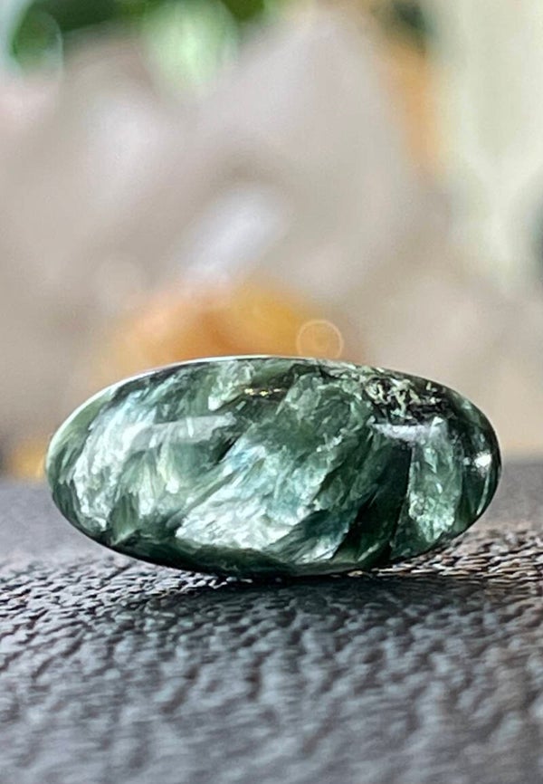 Serafiniet edelsteen cabochon ovaal, klein