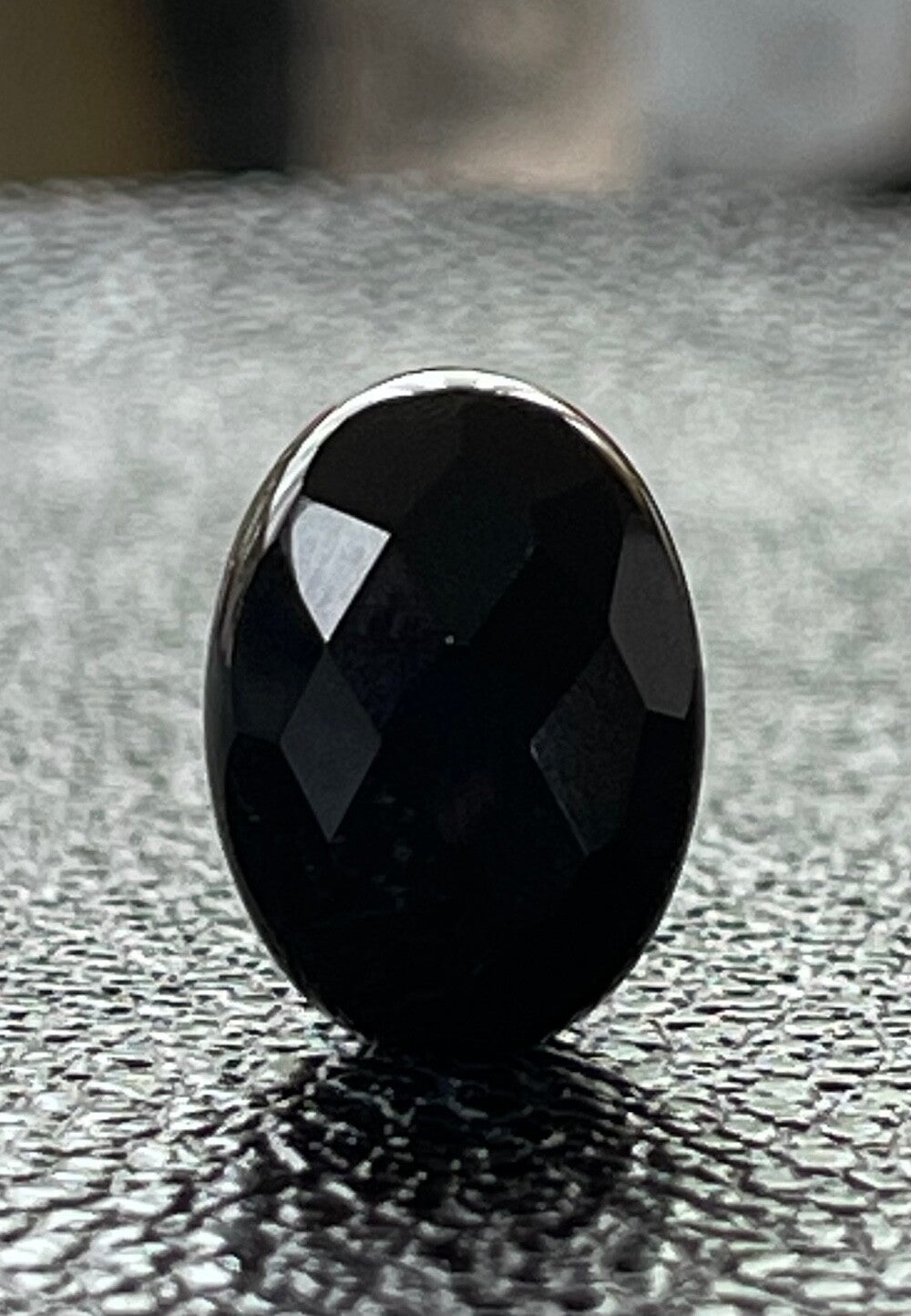 Onyx edelsteen checker facet geslepen ovaal, klein