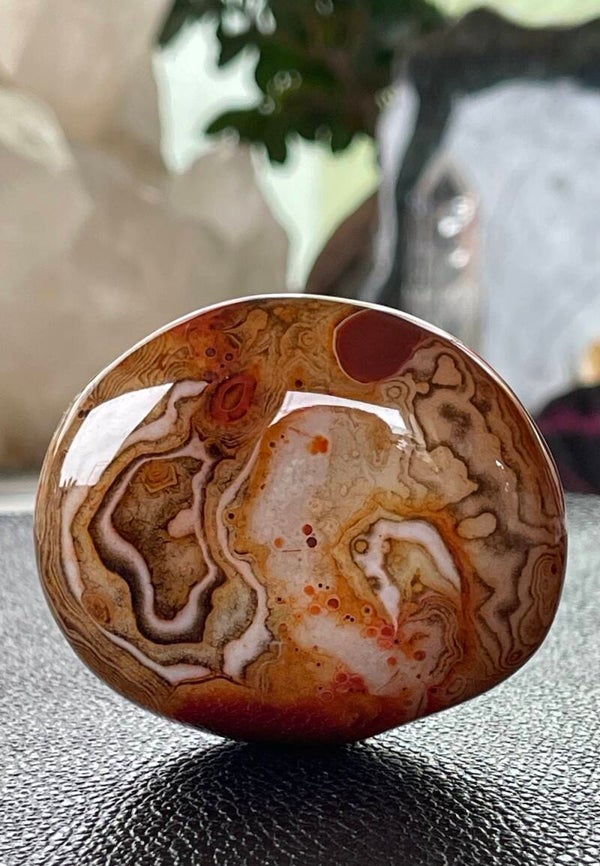 Sardonyx Carneool met Agaat handsteen, medium