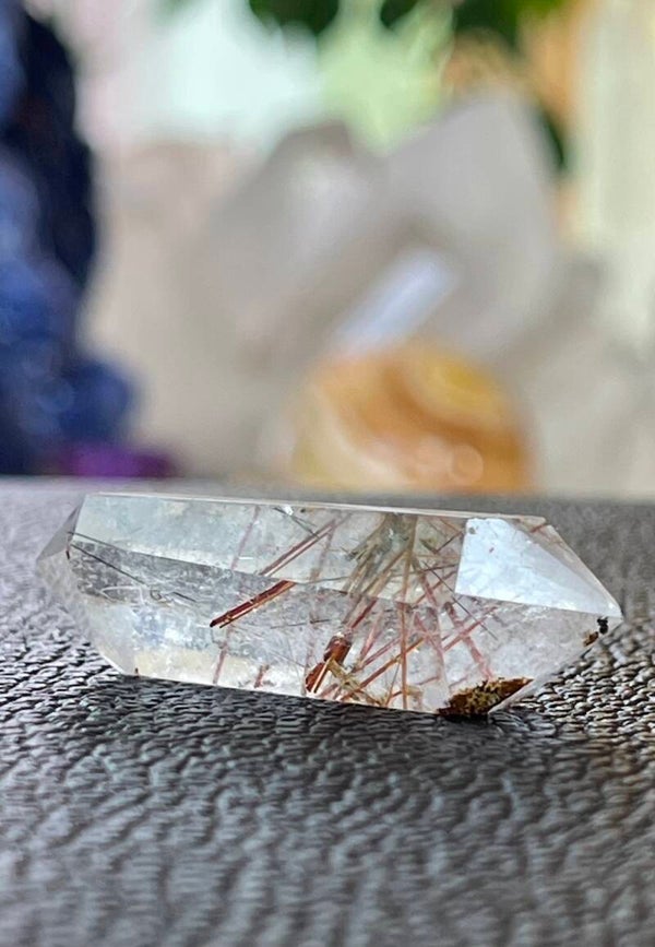 Gouden Rutielkwarts dubbeleinder punt uit Brazilië, klein