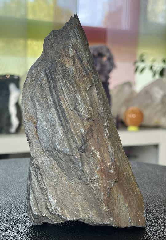 Isua stone uit Groenland ruw, medium-groot