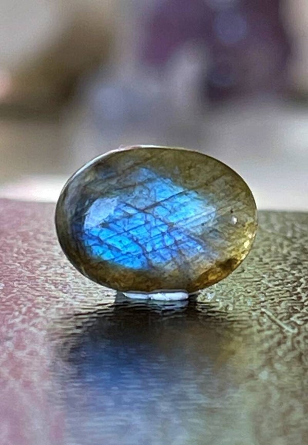 Labradoriet edelsteen cabochon ovaal, klein