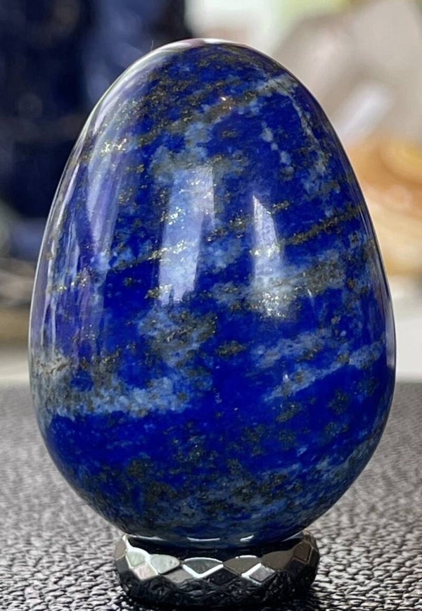 Lapis Lazuli met Pyriet ei, medium 5,5cm