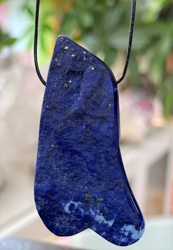 Lapis Lazuli hangertje doorboord ruw, met veter, groot