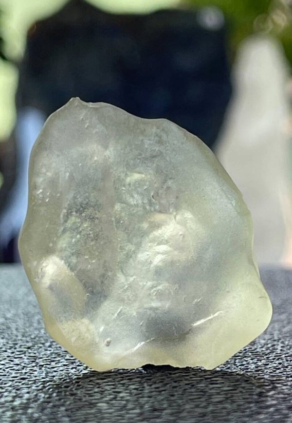 Libisch goud tektiet uit Egypte ruw, klein