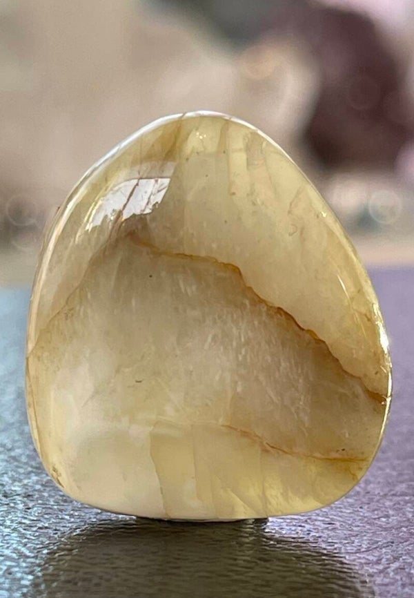 Maansteen knuffelsteen plat