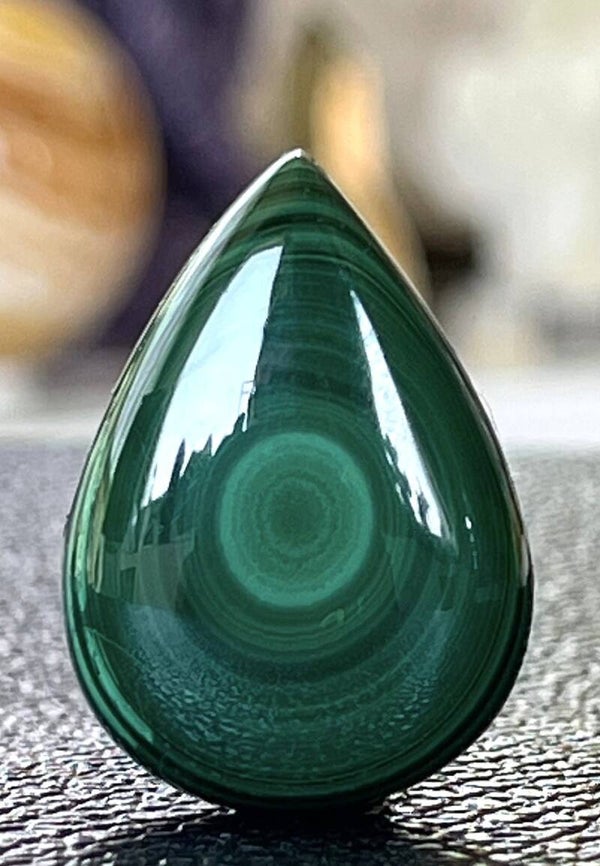 Malachiet edelsteen cabochon druppel, medium