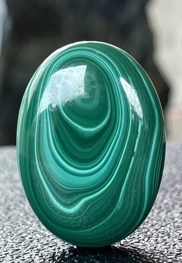 Malachiet edelsteen cabochon ovaal, medium-groot