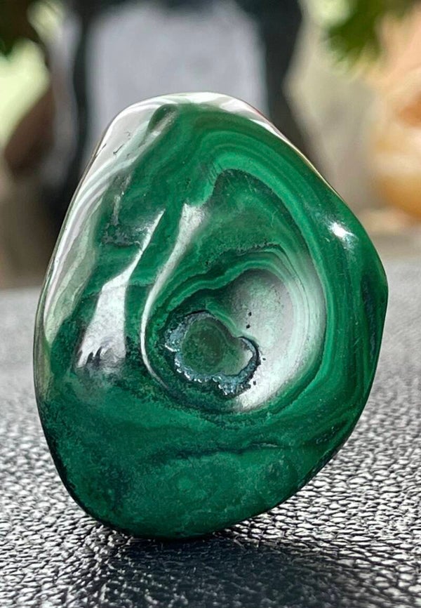 Malachiet trommelsteen, groot