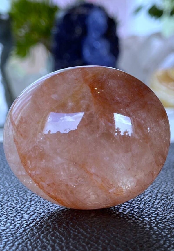 Maria Magdalena Lemurian Kwarts handsteen, medium