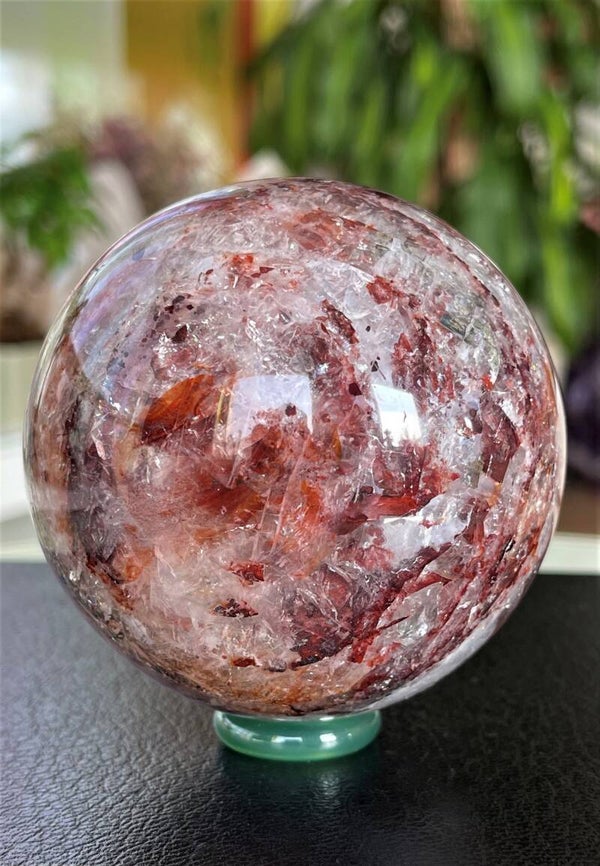 Maria Magdalena Lemurian Kwarts bol, groot 8cm