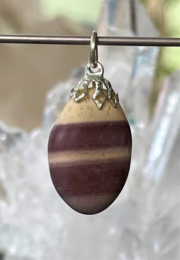 Mookaiet hangertje mat, met veter