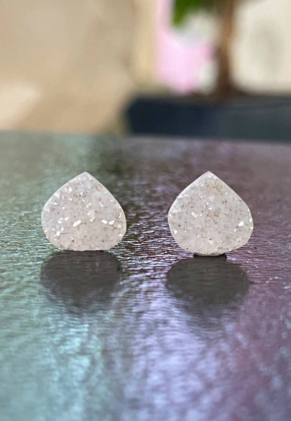 Natural Kwarts edelsteen met ruwe bovenkant druppel, klein, per paar