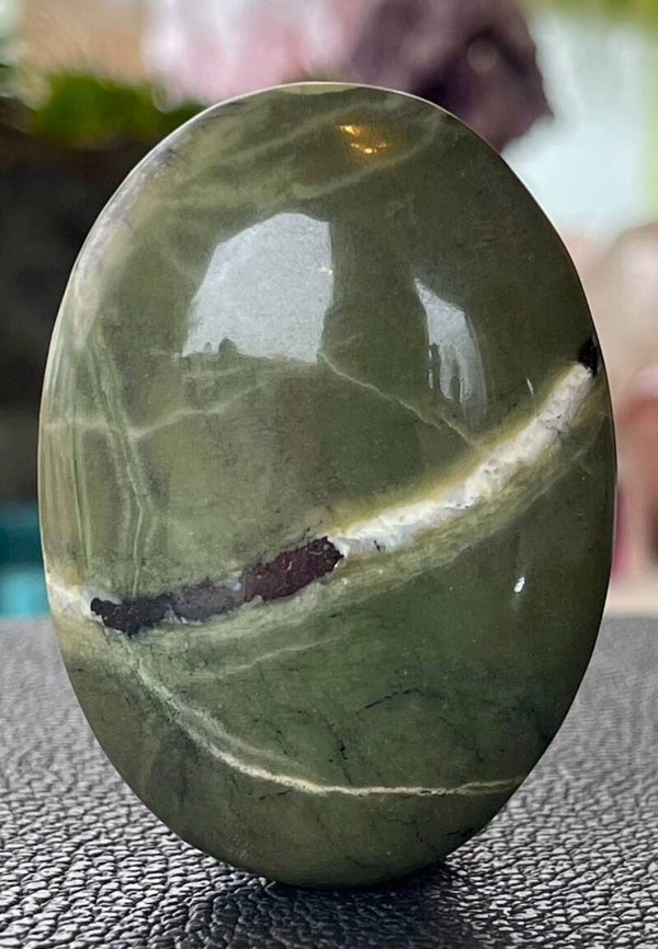 Nefriet Jade handsteen, medium