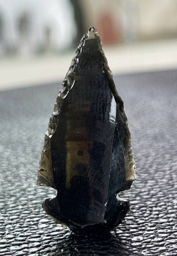 Obsidiaan uit Mexico ruw speerpuntje, klein