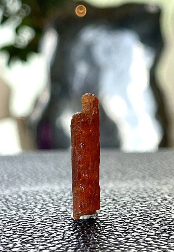 Oranje Kyaniet uit Tanzania ruw staafje, klein