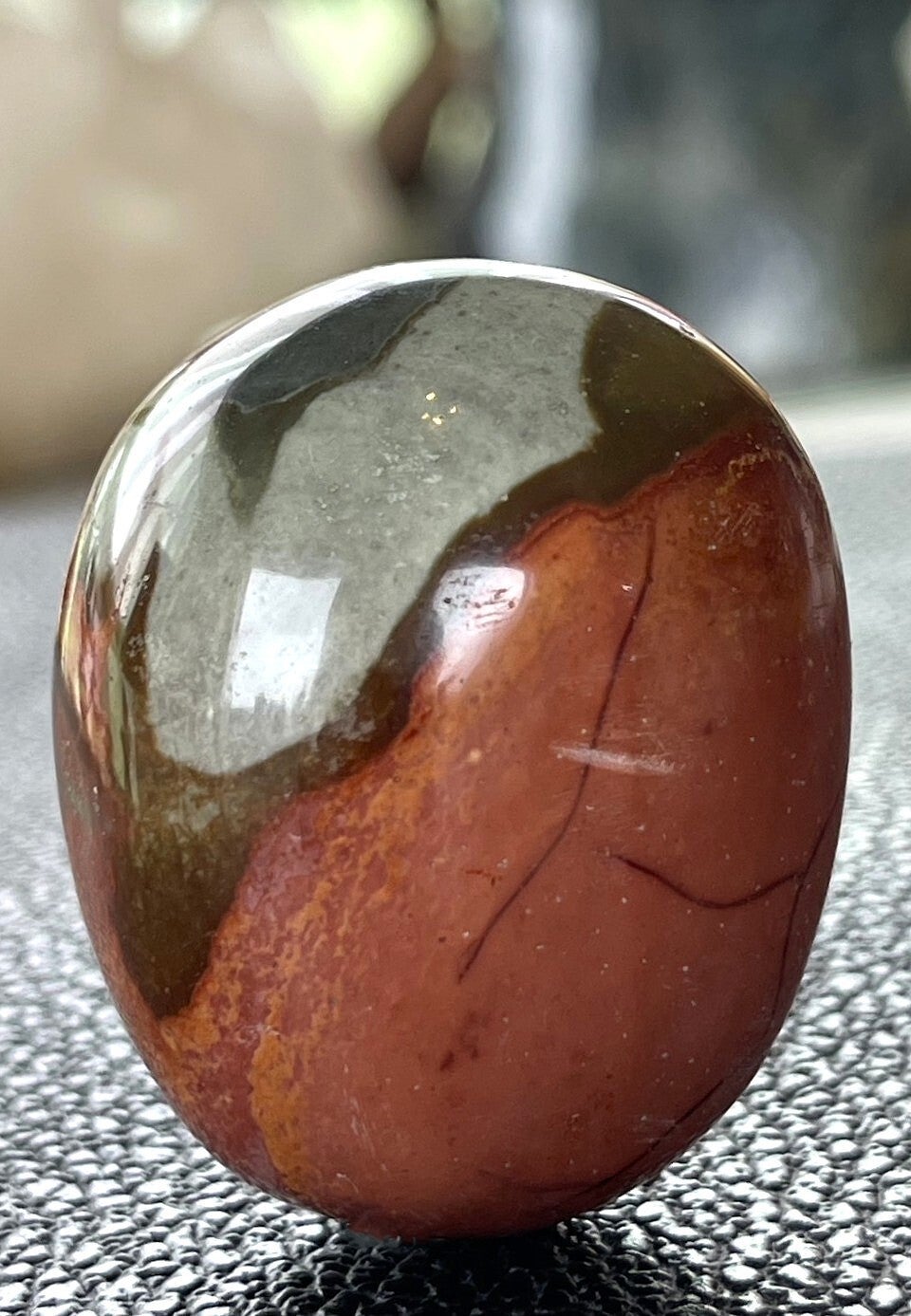 Polychroom Jaspis handsteen, klein