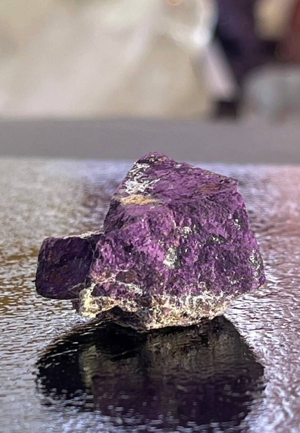 Purpuriet uit Portugal ruw, klein