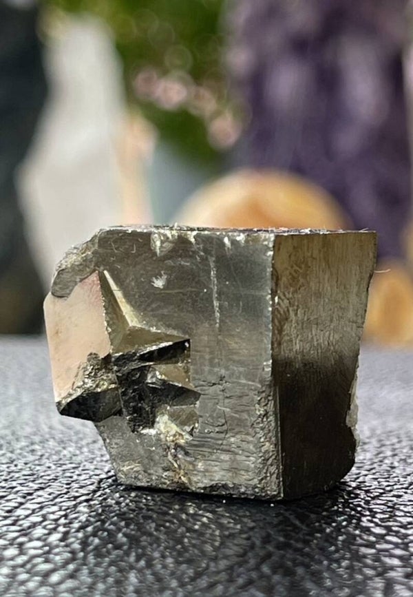 Pyriet kubus uit Spanje ruw, klein